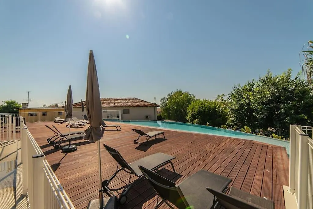 Appartement A7- 2 Bdr Sea & Mountain View - Ac, Parking, Pool & Terrace à Antibes
