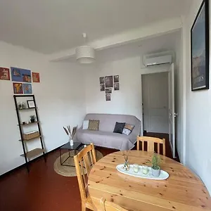  Appartement T2 Dans Le Vieil
